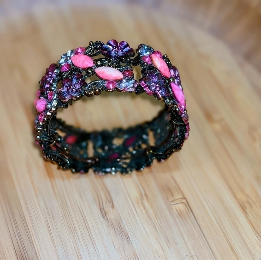 Vintage Pink Metal Floral Hinged Bracelet